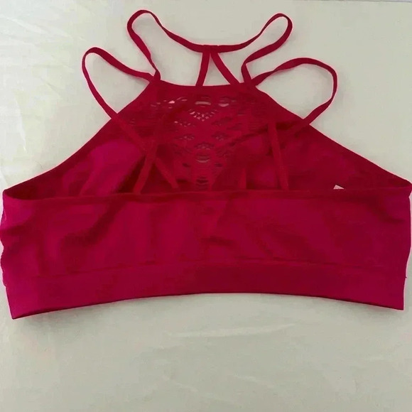 Victoria's Secrets Seamless Pink High Neck Cut Out Strappy Bralette. Medium - Picture 4 of 9